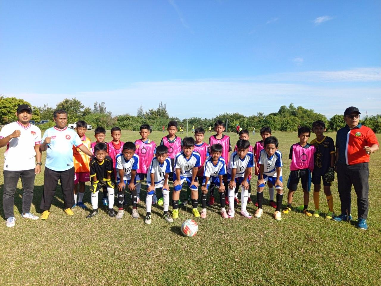 Frosgi Banda Aceh menjadi juara dalam Festival Forsgi Aceh dan seleksi pemain U-12